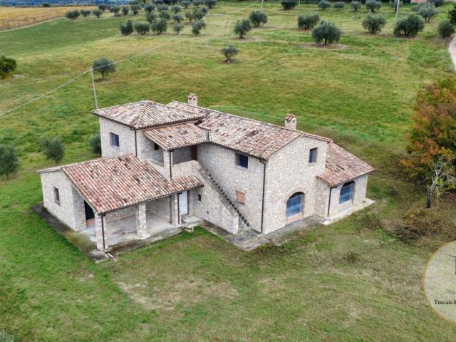 Casa in vendita a Todi, Perugia