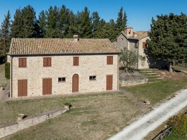 Casa in vendita a Marche, Ancona