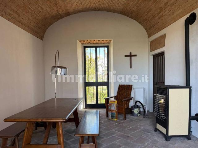Villa Indipendente in affitto a Pizzale, Lombardia