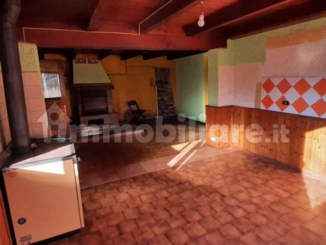 Villa Indipendente in affitto a Cellio con Breia, Piemonte