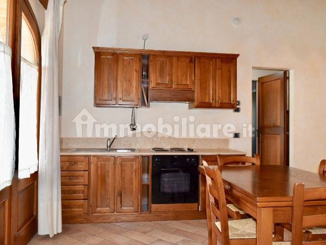 Villa Indipendente in affitto a Magione, Umbria