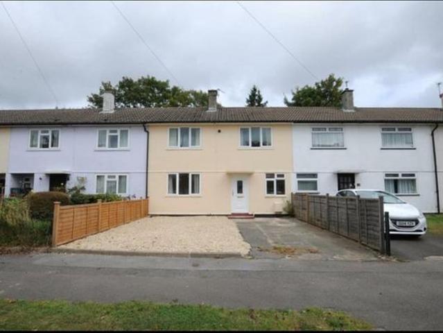 House for rent in Town Furze, The Slade