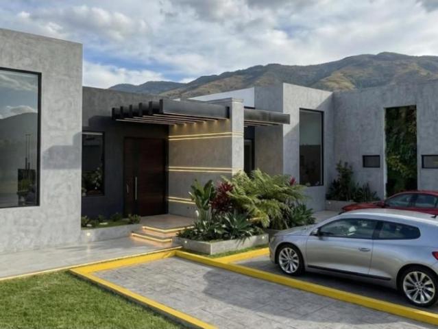 Casa en venta en Carrizal, Miranda