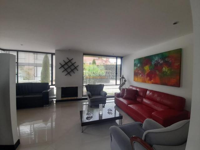 Casas, Alquiler, Chía
