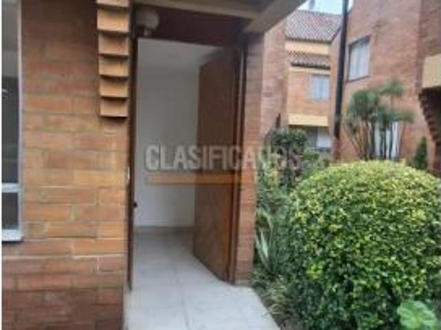 Casas, Alquiler, Chía