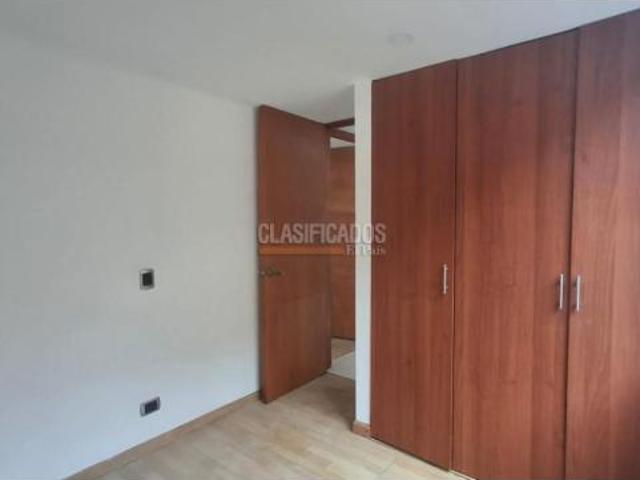 Casas, Alquiler, Chía