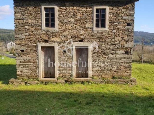 Casa en venta en Moeche, Ferrol