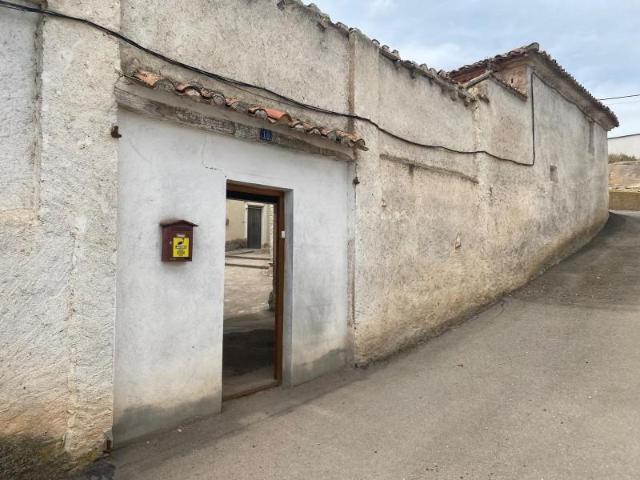 Casa en alquiler en Cosa, Teruel
