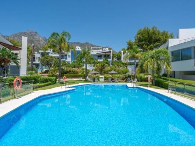Casa en alquiler en Marbella, Nagüeles