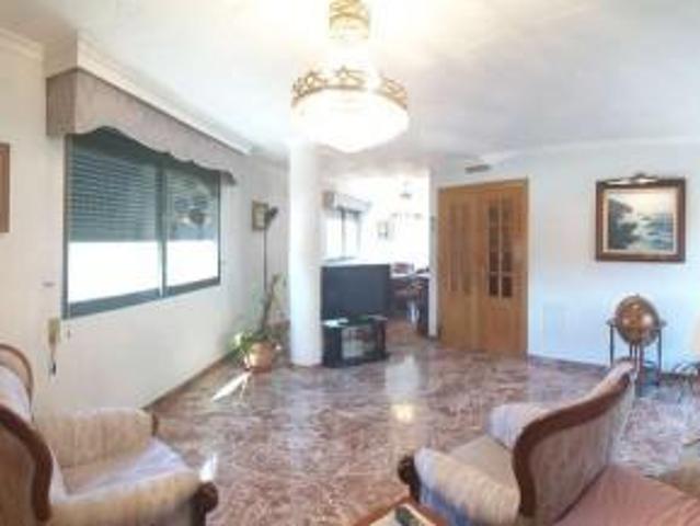 Casa en venta en l'Horta Sud, Valencia