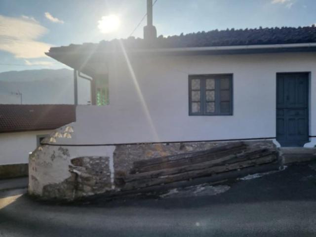 Casa en venta en Lena, Asturias