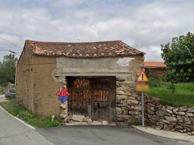 Casa en venta en Navafría