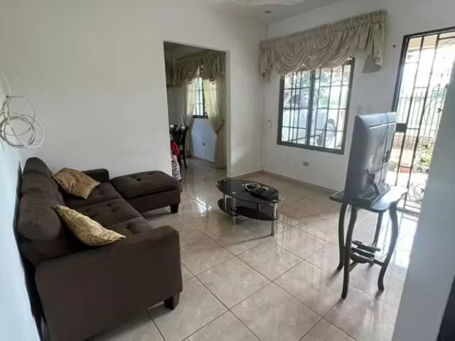 Casa venta en Aguadulce
