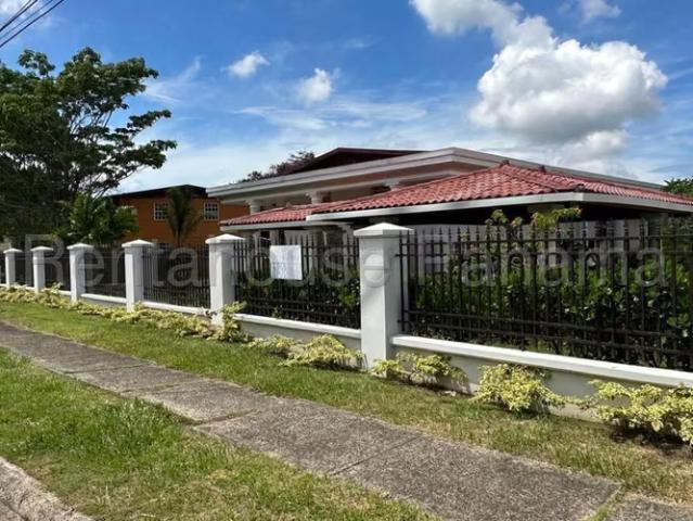 Casa alquiler en Ciudad del Saber, Ancón