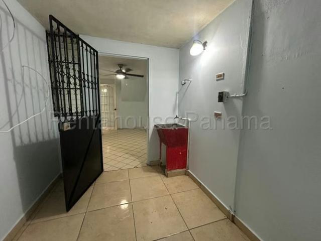 Casa alquiler en Amelia Denis de Icaza, Panamá