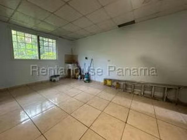 Casa alquiler en Amelia Denis de Icaza, Panamá