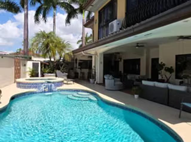 Casa alquiler en Costa del Este, Ciudad de Panamá