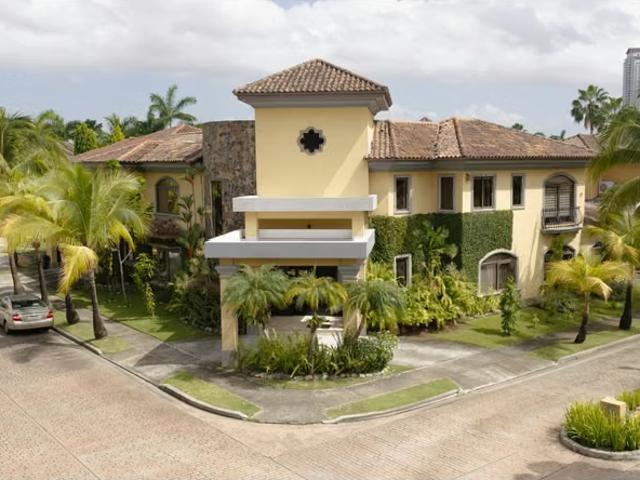 Casa alquiler en Costa del Este, Ciudad de Panamá