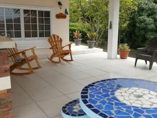 Casa alquiler en Las Uvas, San Carlos