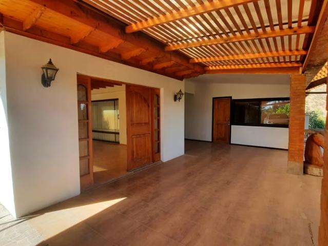 Casa en arriendo en Cerrillos, Buin
