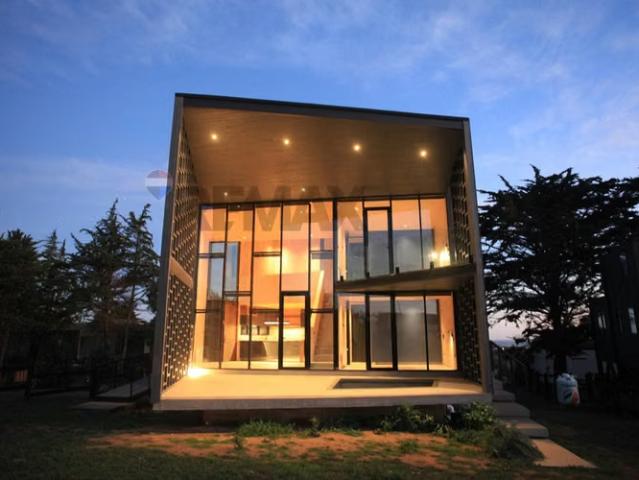 Casa en arriendo en Punta de Lobos, Pichilemu