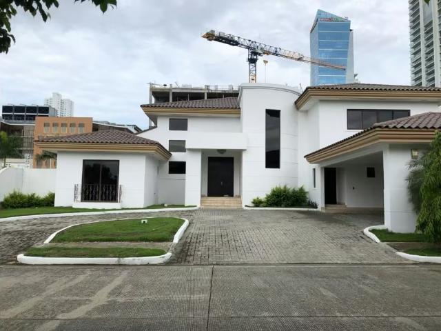 Casa alquiler en Parque Lefevre, Ciudad de Panamá