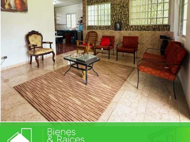 Casa alquiler en Penonomé