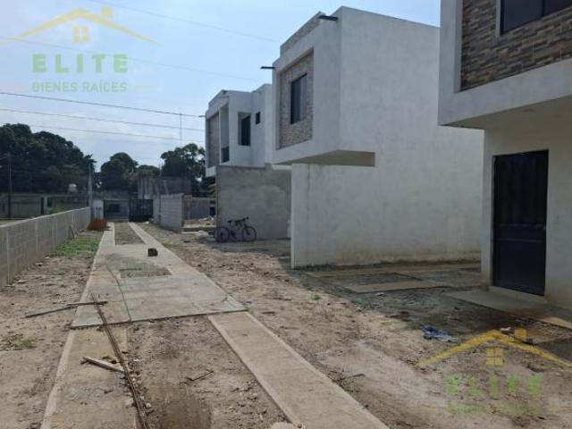CASAS EN VENTA COL. MORALILLO,VERACRUZ