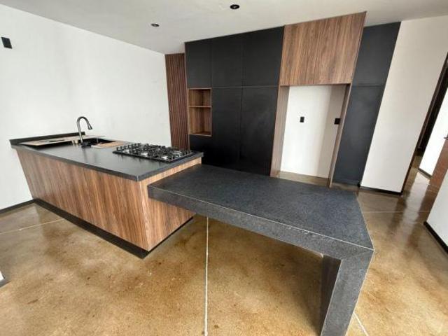 CASAS EN VENTA EN AGUASCALIENTES NORTE EN CERRADA MEDELLIN TIPO LOFT
