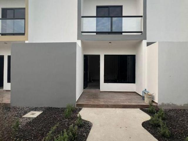 Casas en venta fracc Residencial Punta Arena en Manzanillo playa Colima con doble entrada