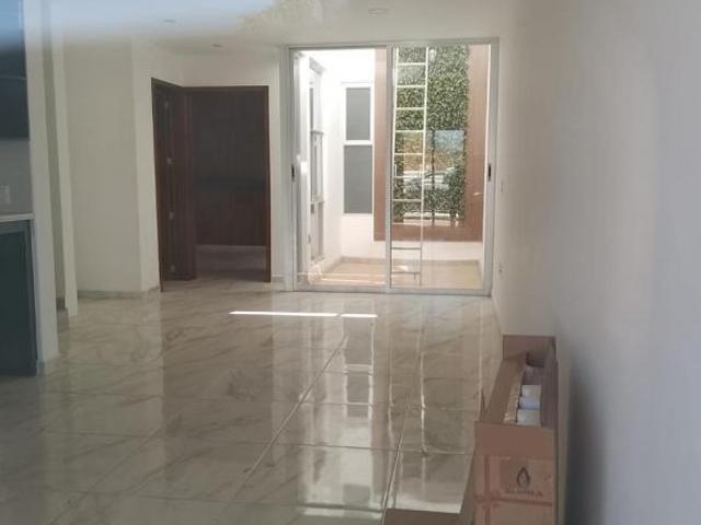 Casa en venta en San Lorenzo Cacaotepec, Oaxaca