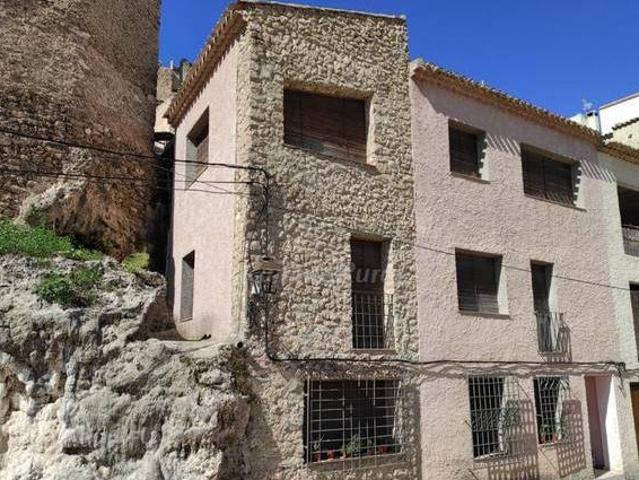 Casa en alquiler en Letur