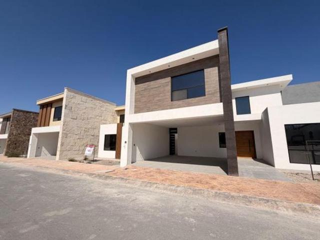 Casa en venta en Arteaga, Coahuila