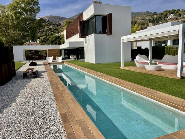 Casa en alquiler en La Sierrezuela, Benalmádena