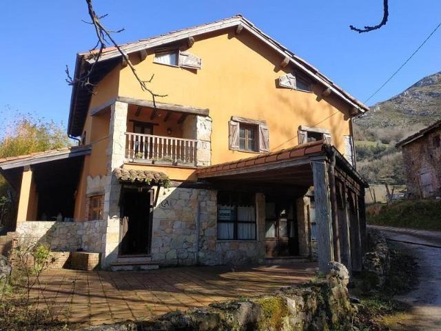 Casa Rural en venta en Parres, Asturias
