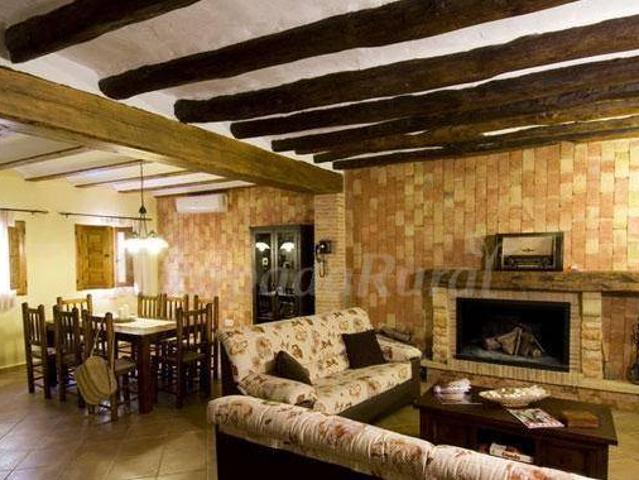 Casa en alquiler en Elche De La Sierra