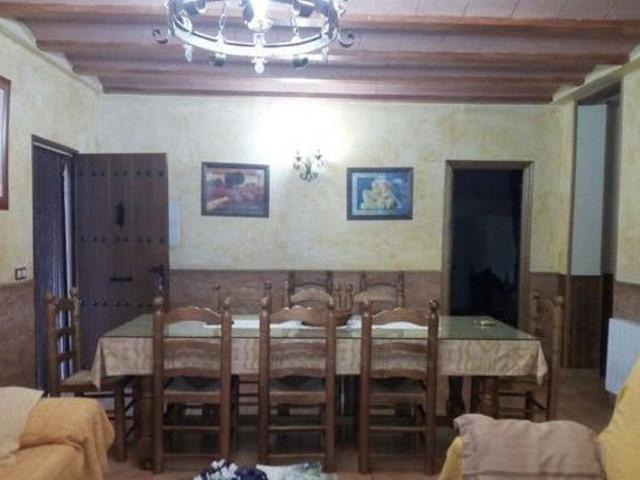 Casa en alquiler en Riópar
