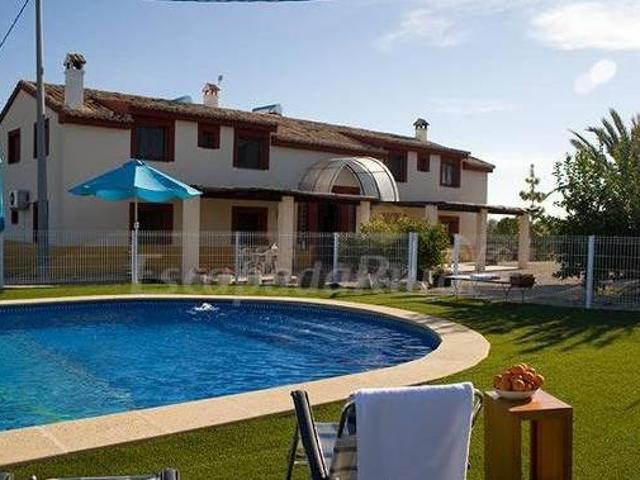 Casa en alquiler en Fortuna