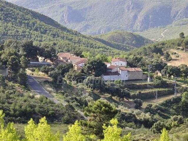 Casa en alquiler en Yeste