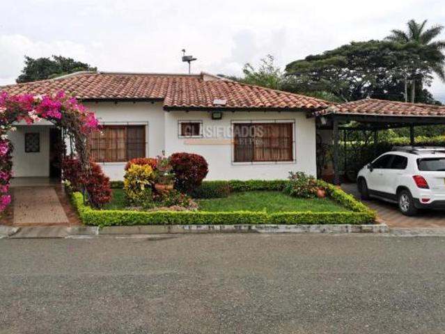 Casa en venta en Ginebra, Sur
