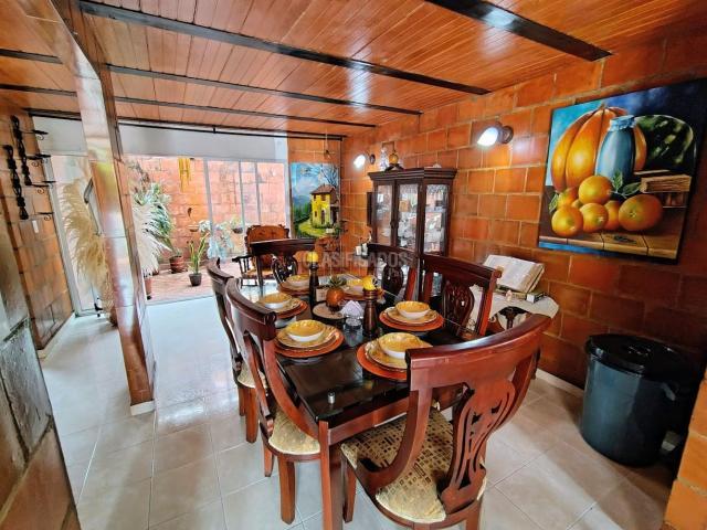 Casa en venta en Ginebra, Sur