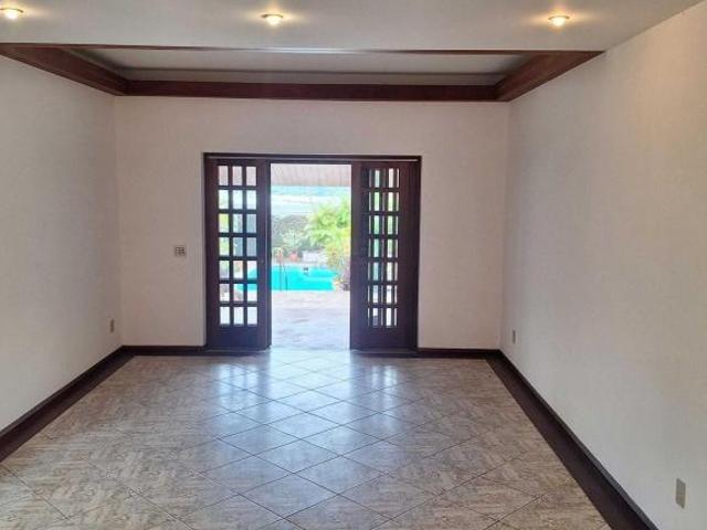 Casa venda em Região Imediata de Guaratinguetá, Região Metropolitana do Vale do Paraíba e Litoral Norte