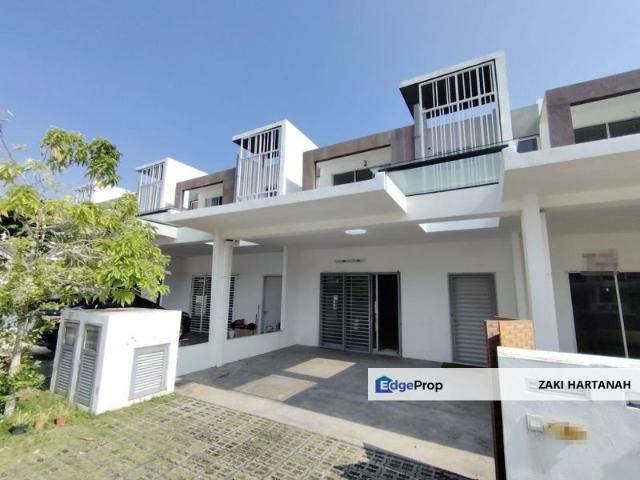 House for sale in Tanjong Sepat, Selangor