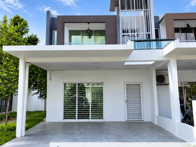 House for sale in Tanjong Sepat, Selangor