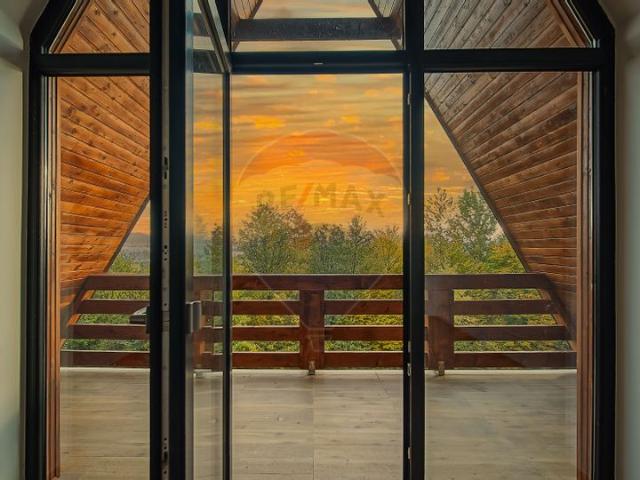 Casă vânzări în Zarnesti, Brașov