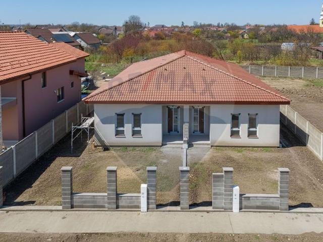 Casă vânzări în Sanmihaiu Roman, Timiș