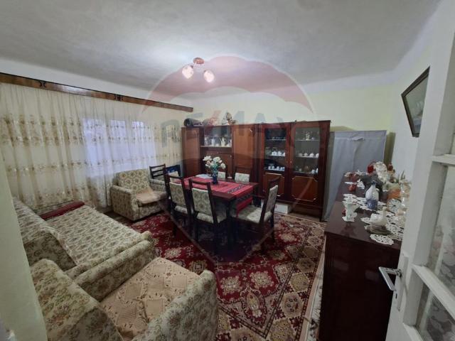 Casă vânzări în Buhusi, Bacău