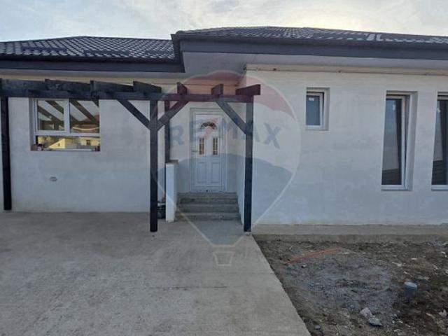 Casă vânzări în Samurcasi, Dâmbovița