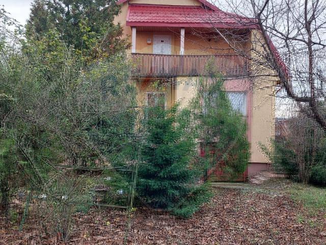 Casă vânzări în Barnova, Iași