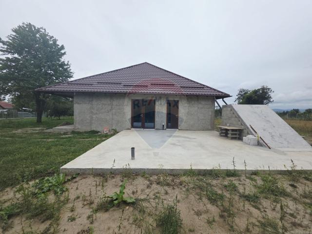 Casă vânzări în Girov, Neamț